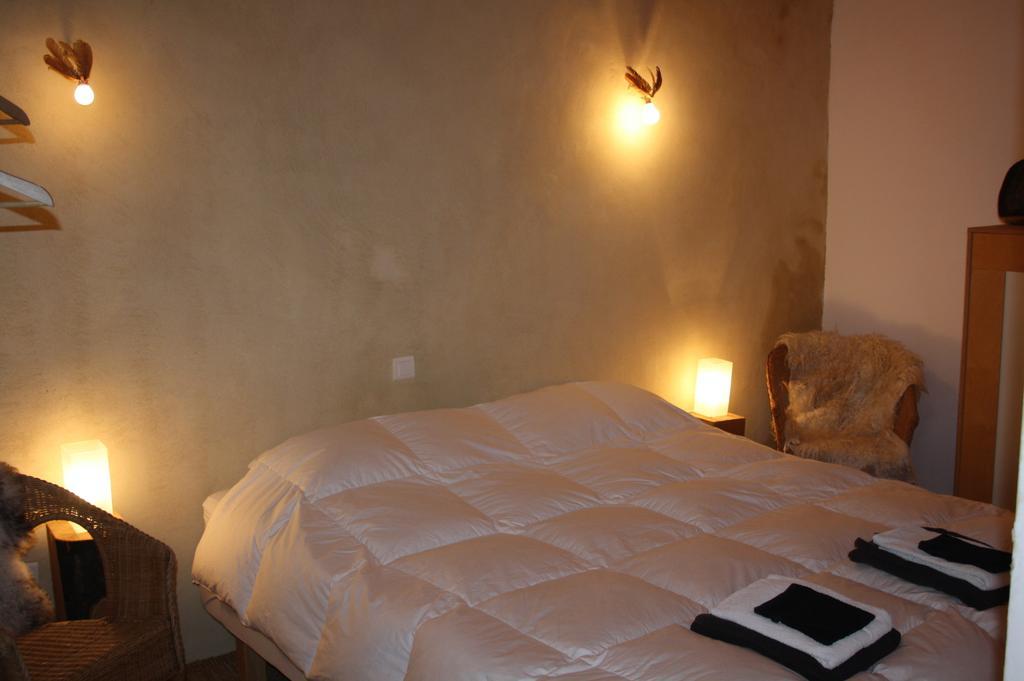 Mas La Donzelenche Hotel Vialas Kamer foto